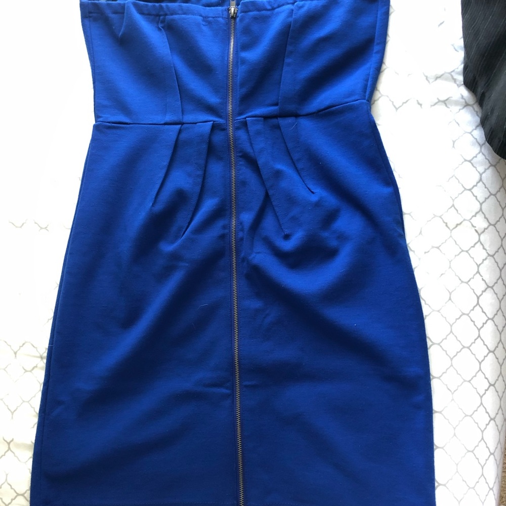 Women’s dress - size M - Picture 3 of 3